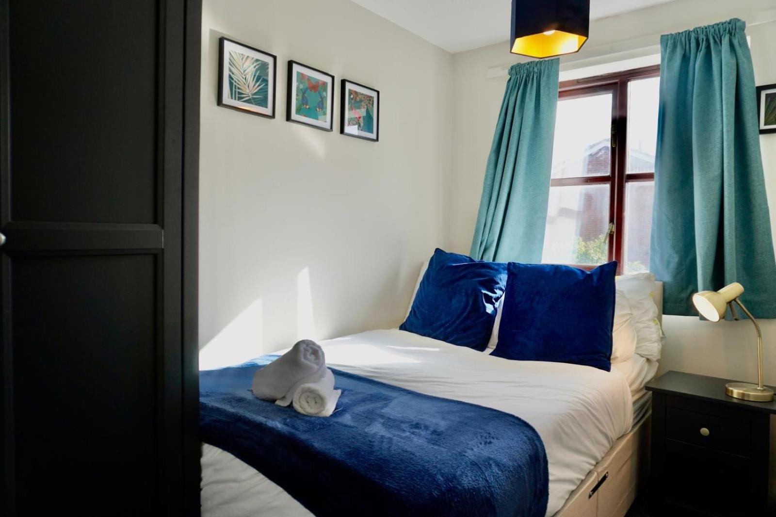 2 Bed With Parking And Netflix Villa Нотингам Екстериор снимка